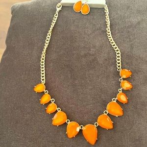 Set’s of necklaces and earrings on sale